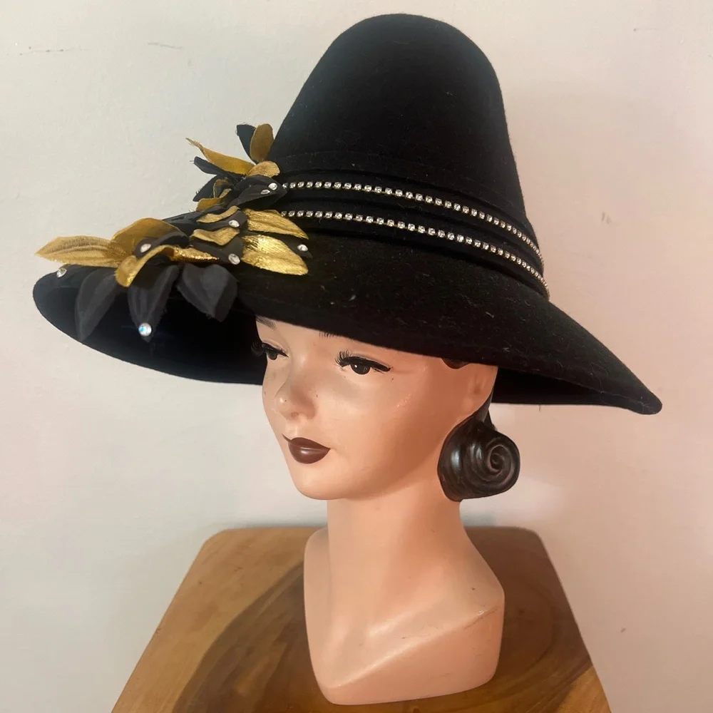 DEADSTOCK 90’s Vintage Black Wool Felt Fedora Gold Leaf Rhinestones Women's Hat - Picture 6 of 16